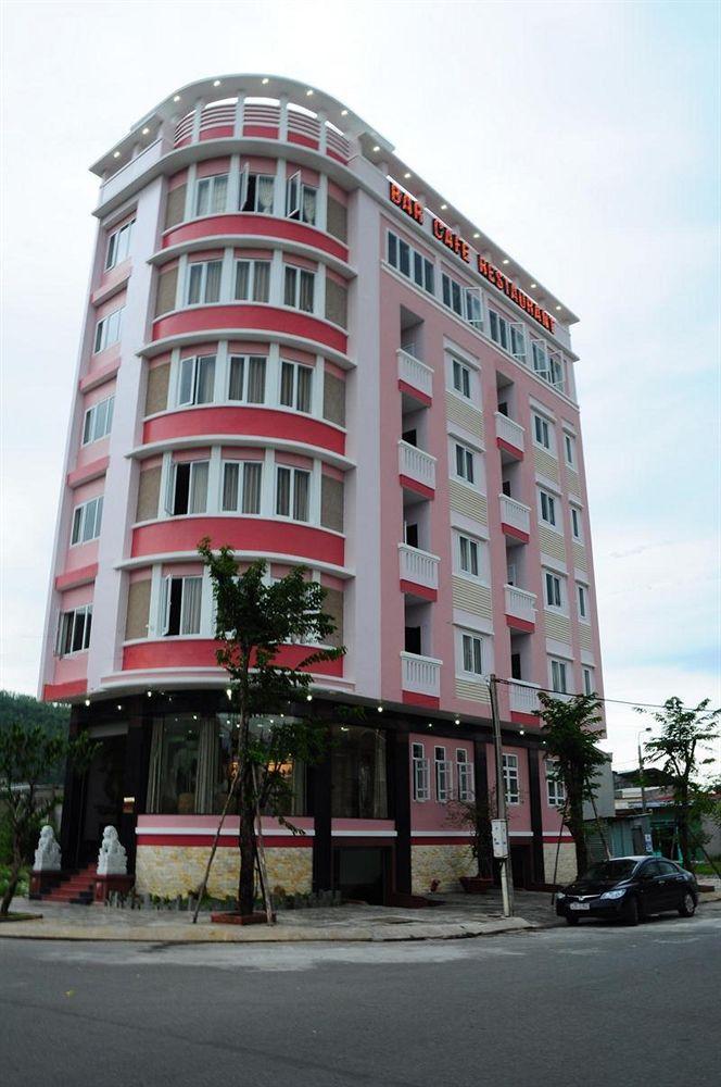 Canh Buom Hotel Дананг Экстерьер фото